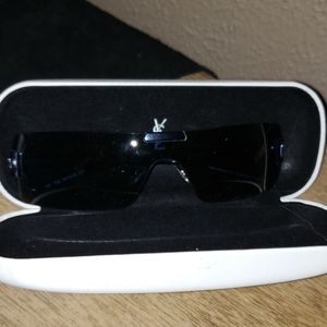 Sun glasses